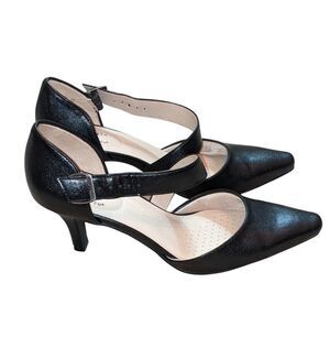 Lifestride Kamala Pointed Toe Heels Shoes Black Strap Buckle Dressy 7.5